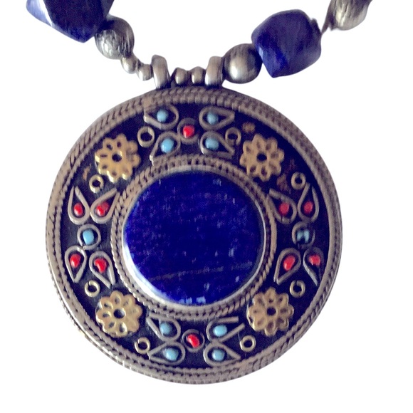 Vintage beautiful necklace with lapis lazuli  with matching earrings 🦋🌺 - Picture 2 of 4